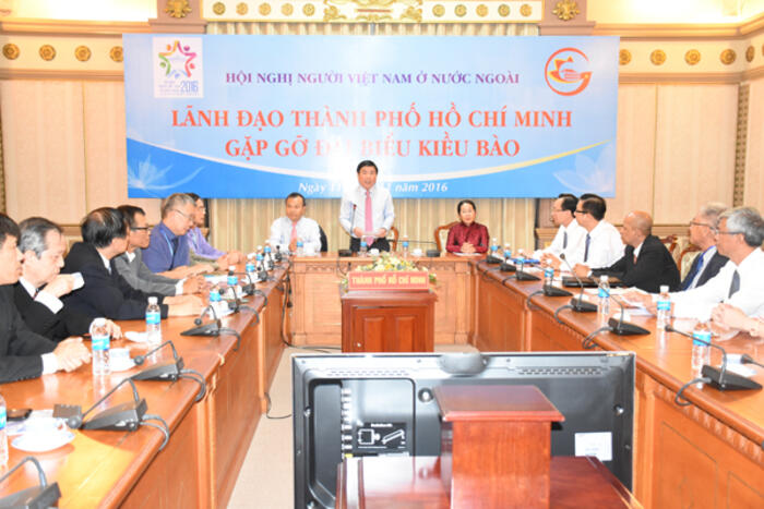 Chủ tịch UBND TP Hồ Chí Minh Nguyễn Thành Phong phát biểu tại buổi tiếp