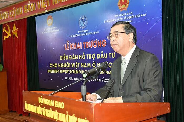 Chủ tịch  ALOV Nguyễn Phú Bình phát biểu Khai mạc Diễn đàn