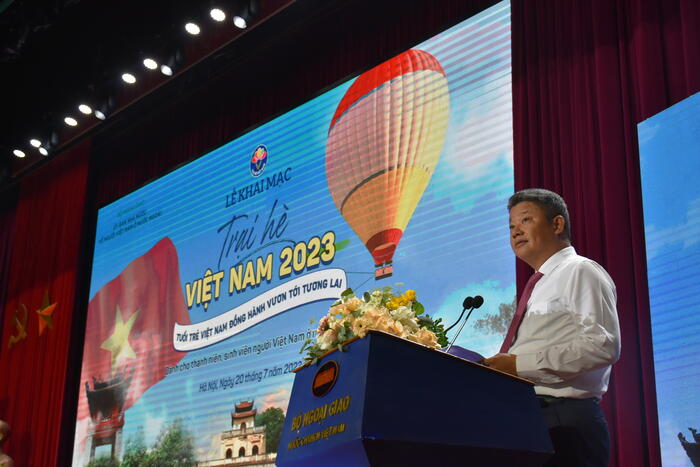 Phó Chủ tịch UBND thành phố Hà Nội Nguyễn Mạnh Quyền phát biểu tại buổi lễ