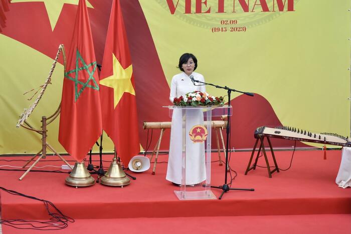 Đại sứ Việt Nam tại Ma-rốc Đặng Thị Thu Hà  phát biểu tại buổi lễ