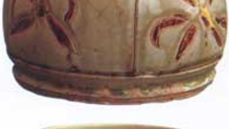 Đồ gốm trong Hoàng thành Thăng Long - Gốm thời Trần