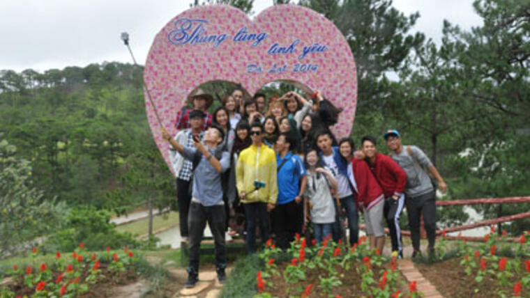 Trại hè Việt Nam 2014: Hành trình khám phá xứ sở ngàn hoa
