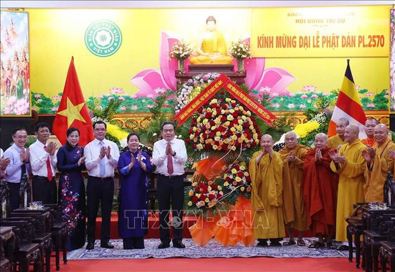 Chủ tịch Quốc hội Trần Thanh Mẫn chúc mừng Đại lễ Phật đản tại TPHCM- Ảnh 6.