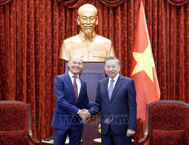 Tổng Bí thư, Chủ tịch nước Tô Lâm tiếp Đại sứ các nước Bỉ, Na Uy, Hà Lan và Brazil chào từ biệt- Ảnh 5.