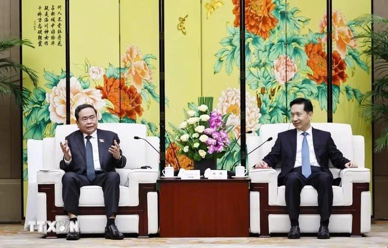 Chủ tịch Quốc hội Trần Thanh Mẫn tiếp Bí thư tỉnh ủy Thiểm Tây- Ảnh 1.