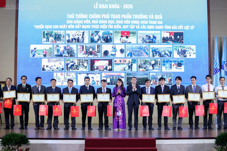 Thủ tướng: Chính phủ ủng hộ mạnh mẽ các ĐHQG trở thành các đại học tinh hoa đẳng cấp thế giới- Ảnh 6.