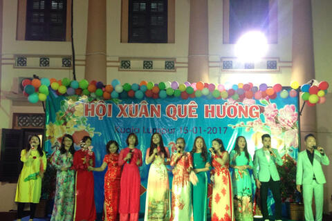 Xuân quê hương cho cộng đồng người Việt tại Singapore và Malaysia