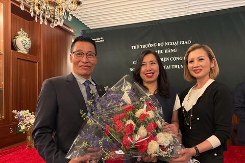Thứ trưởng Bộ Ngoại giao Lê Thị Thu Hằng thăm cộng đồng người Việt tại Đan Mạch, Thụy Điển