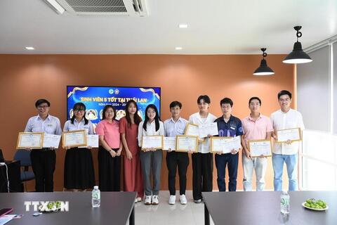 Hội sinh viên Việt Nam tại Thái Lan đẩy mạnh phong trào “Sinh viên 5 tốt”
