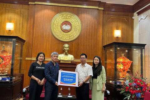 Kiều bào Ucraina và Hoa Kỳ chung tay ủng hộ đồng bào vùng bão lũ