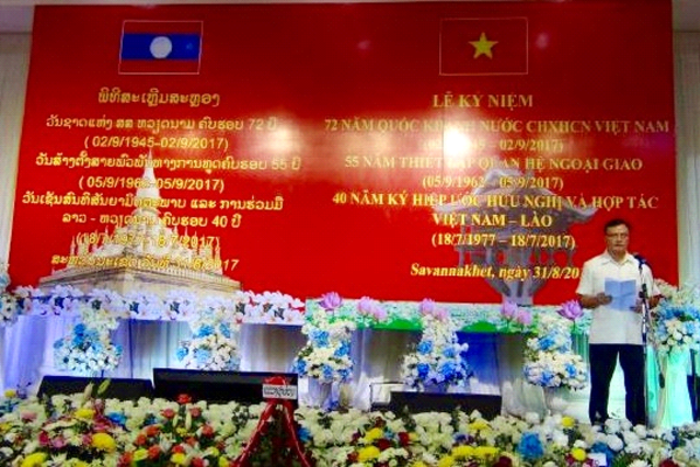 Ông Sẳn-tị-phạp Phôm-vi-hản - Bí thư-Tỉnh trưởng tỉnh Savannakhet, phát biểu