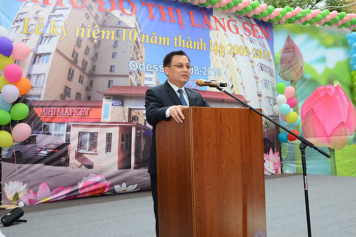 Đại sứ Nguyễn Anh Tuấn phát biểu