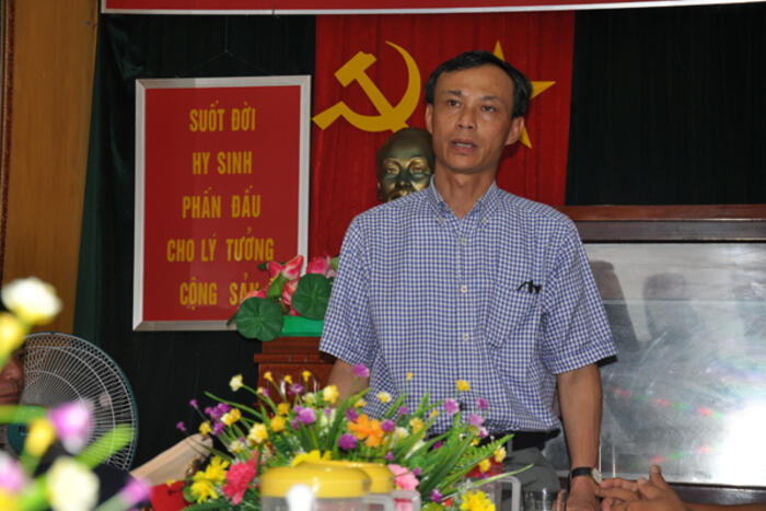 Ông Lương Thanh Nghị, trưởng đoàn công tác phát biểu tại cuộc gặp với các chiến sỹ tại đảo Đá Thị