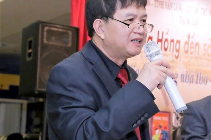 GS Mai Xuân Lý điểm qua những thành tựu về sáng tác, dịch thuật của GS Thuật
