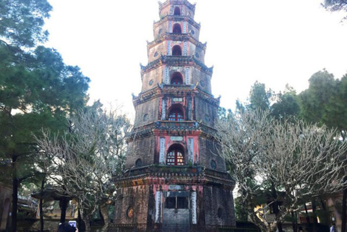 Ngắm nhìn Tháp Phước Duyên - biểu tượng của chùa Thiên Mụ