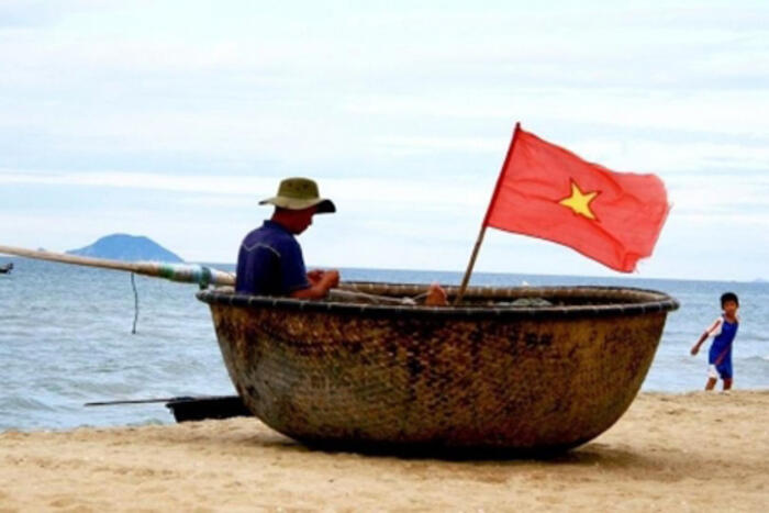 Tuổi thọ của một chiếc thuyền thúng Phú Mỹ có thể lên đến 12-15 năm