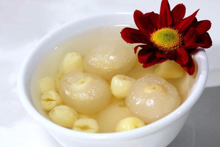 Chè nhãn lồng hạt sen