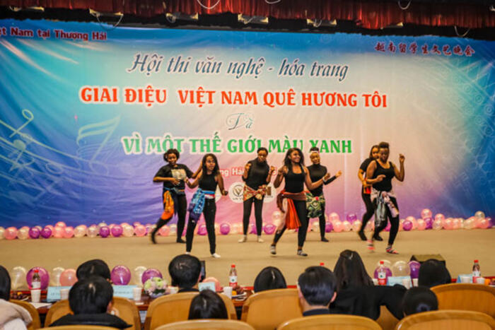 Tiết mục “The sensual dance”