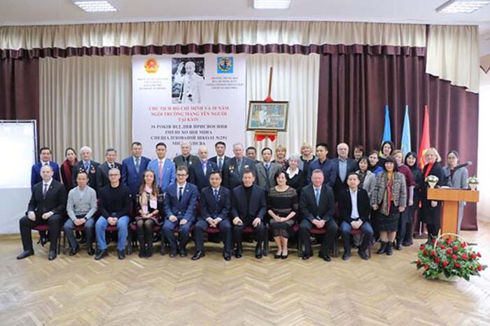 Các đại biểu tham dự Hội thảo