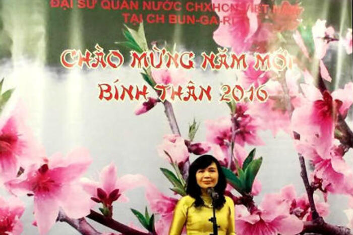Đại sứ Nguyễn Thị Hồng Oanh chúc tết bà con kiều bào tại buổi gặp gỡ