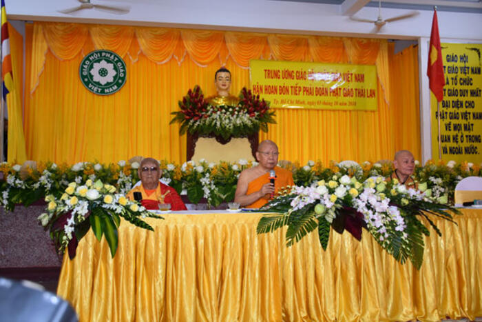 Hòa thượng Phra Prôm-va-chi-ra-yan phát biểu bày tỏ sự cảm ơn Giáo hội Phật giáo Việt Nam đón tiếp đoàn trọng thị