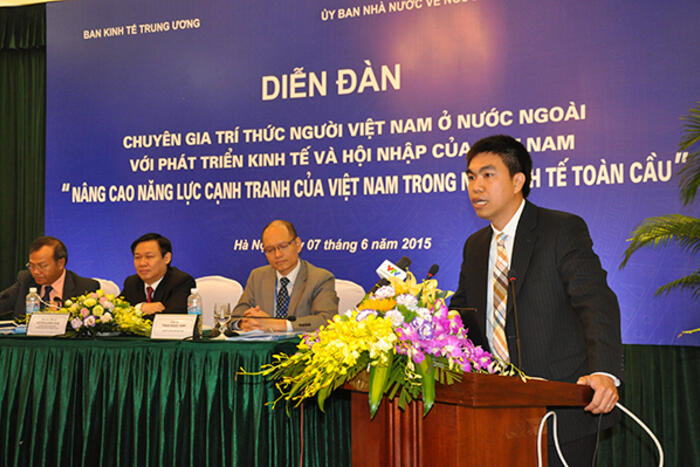 Ts. Nguyễn Minh Hà - World Bank, Hoa Kỳ - phát biểu tại Diễn đàn chuyên gia trí thức NVNONN với phát triển kinh tế và hội nhập của Việt Nam (tháng 6/2015)
