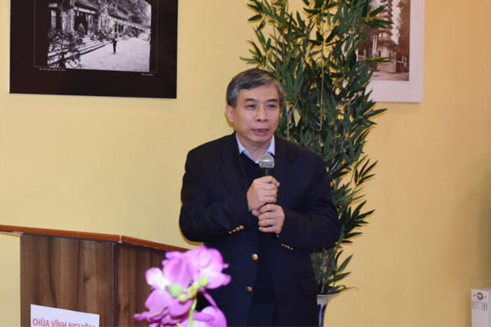 Ông Đặng Trần Phong phát biểu