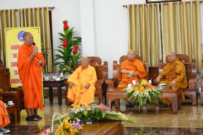 Hoà thượng Phra Sophonvachiraphorn, thay mặt Đoàn cảm ơn sự đón tiếp hoan hỉ, ấm áp của chư tôn đức hòa thượng dành cho Đoàn