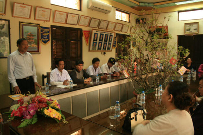 Đoàn gặp gỡ cán bộ, nhân viên Trung tâm