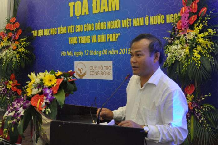 Thứ trưởng, Chủ nhiệm Vũ Hồng Nam phát biểu khai mạc tọa đàm