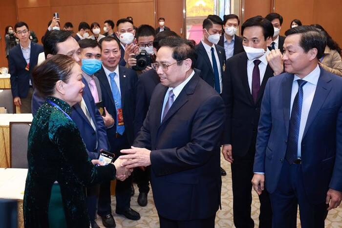 Thủ tướng Chính phủ Phạm Minh Chính đón tiếp kiều bào tại Văn phòng Chính phủ