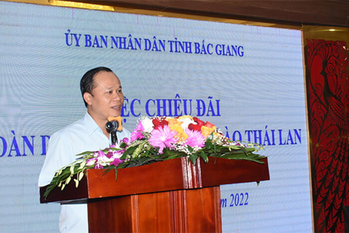Phó Chủ tịch Thường trực UBND tỉnh Bắc Giang Mai Sơn phát biểu tại buổi gặp gỡ Đoàn