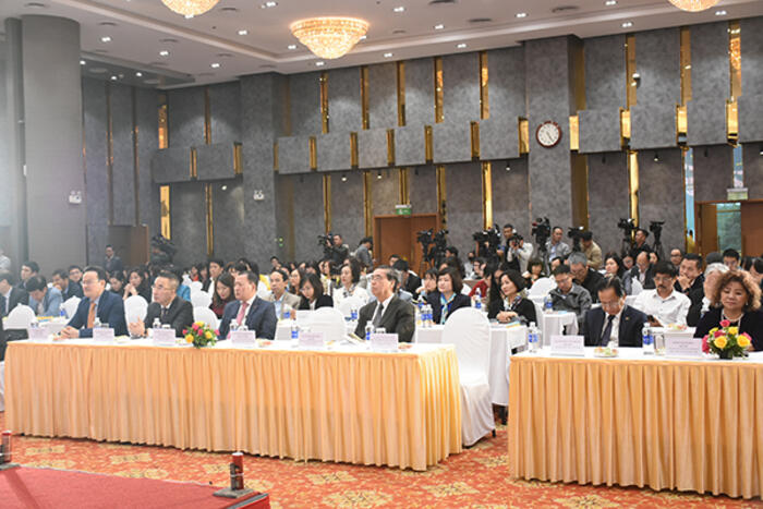 Các đại biểu tham dự trực tiếp buổi lễ tại Hà Nội