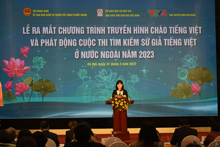  Phó Trưởng Ban Truyền hình Đối ngoại Trần Thu Hà  phát biểu tại Chương trình
