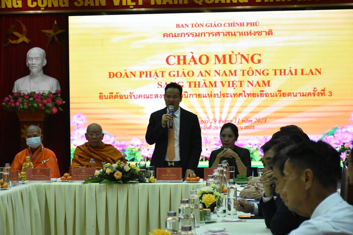 Ông Mai Phan Dũng -  Phó Chủ nhiệm Ủy ban Nhà nước về NVNONN - phát biểu tại buổi tiếp