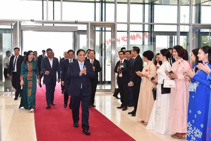 Thủ tướng Phạm Minh Chính đến dự Hội nghị