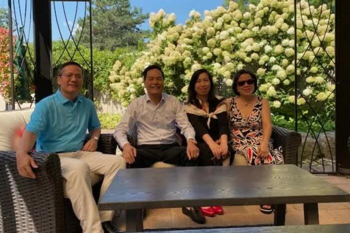 Thứ trưởng Lê Thị Thu Hằng thăm gia đình kiều bào tại Toronto