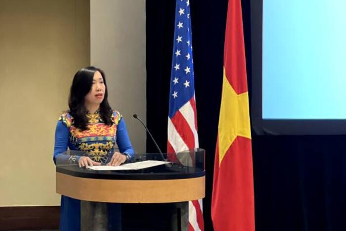 Thứ trưởng Lê Thị Thu Hằng phát biểu tại Lễ kỷ niệm Quốc khánh Việt Nam tại Houston