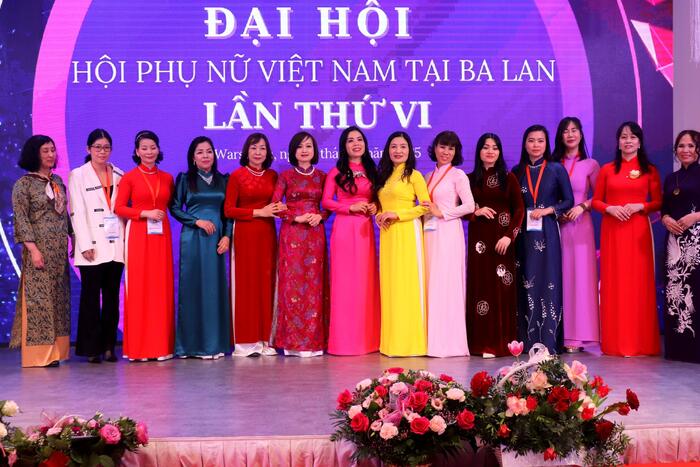 Ban chấp hành mới ra mắt