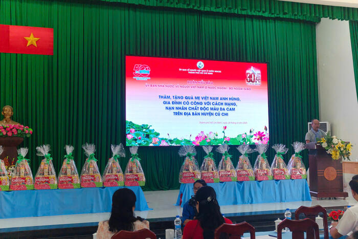 Ông Nguyễn Trung Kiên phát biểu tại buổi lễ