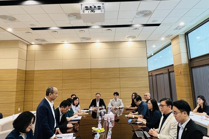 Chủ nhiệm UB phát biểu tại buổi làm việc, gặp gỡ cộng đồng người Việt tại Hàn Quốc
