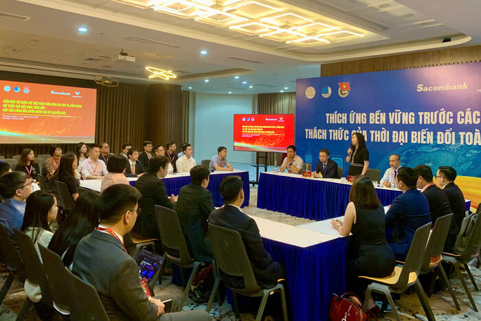 Quang cảnh buổi gặp gỡ