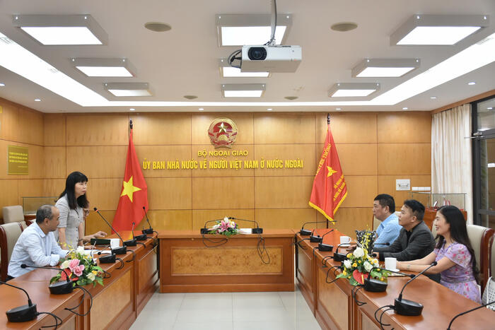 Quang cảnh buổi tiếp