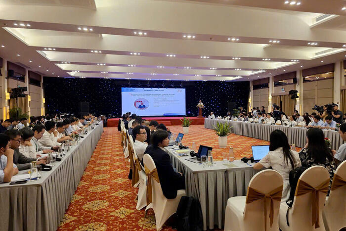 Quang cảnh Diễn đàn