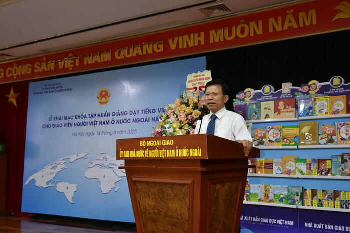 GS TS Hoàng Anh Tuấn, Hiệu trưởng Trường Đại học Khoa học Xã hội và Nhân văn - ĐHQGHN phát biểu