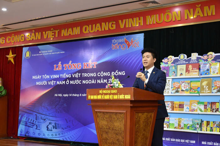 Anh Nguyễn Duy Anh, Chủ tịch Hội người Việt Nam tại Fukuoka, Nhật Bản  phát biểu tại buổi lễ