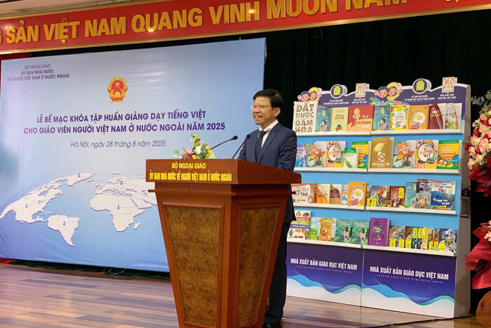 GS.TS. Hoàng Anh Tuấn, Hiệu trưởng Trường Đại học Khoa học Xã hội và Nhân văn (Đại học Quốc gia Hà Nội) phát biểu tại chương trình