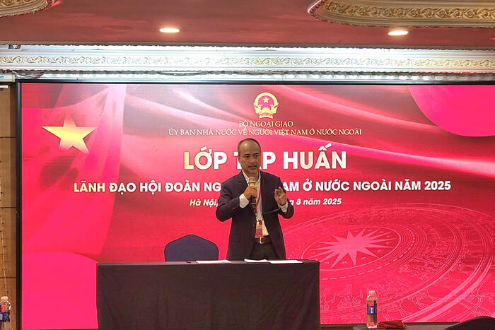 Chủ nhiệm Ủy ban Nhà nước về người Việt Nam ở nước ngoài phát biểu tại Lớp tập huấn