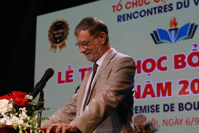 Ông Olivier Brochet, Đại sứ Pháp tại Việt Nam chia sẻ tại buổi lễ