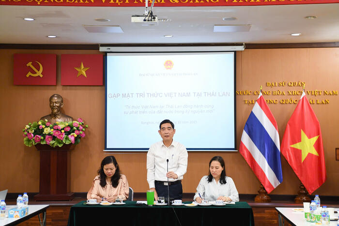 Đại sứ Phạm Việt Hùng hy vọng cuộc gặp mặt sẽ là bước đầu tiến tới xây dựng mạng lưới trí thức Việt Nam tại Thái Lan. (Nguồn: Báo Nhân dân)